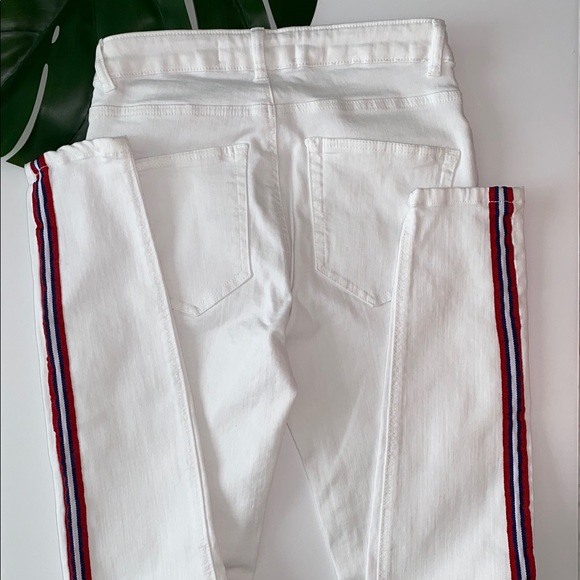 Zara High Rise White Jeans with Striped Detail - Picture 3 of 4